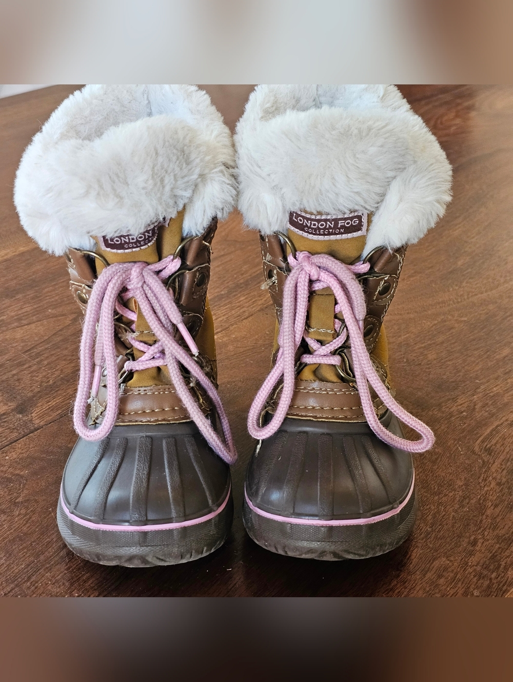 Girls London Fog Collection Faux Fur Winter Duck Boots Tan Pink Laces Size 9